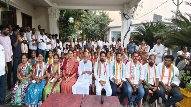 అభివృద్ధి పనులే కాంగ్రెస్‌కు పట్టం కడతాయి