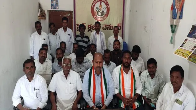 మంత్రిపై ఆరోపణలు చేస్తే సహించేది లేదు 