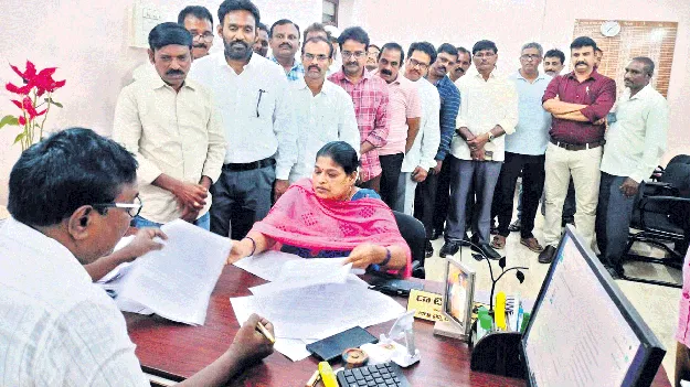 73 మందికి ఉద్యోగ నియామక పత్రాలు