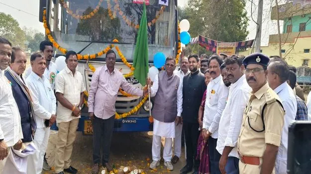 మేడారం జాతరకు బస్సులు ప్రారంభం