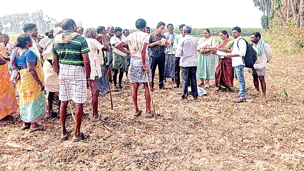 వివాదాస్పద భూముల పరిశీలన