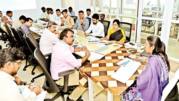 విమానాశ్రయంలో తగిన చర్యలు తీసుకోండి 