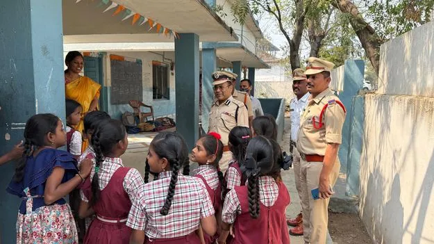 Peddapalli:  అభ్యర్థులందరూ ఎన్నికల నింబంధనలు పాటించాలి