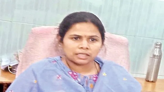 వైసీపీ హయాంలో భూ కబ్జాలు