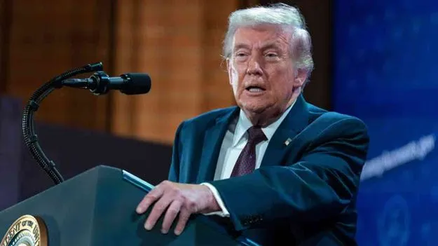 ఇరాన్‌పై ట్రంప్‌ దూకుడు