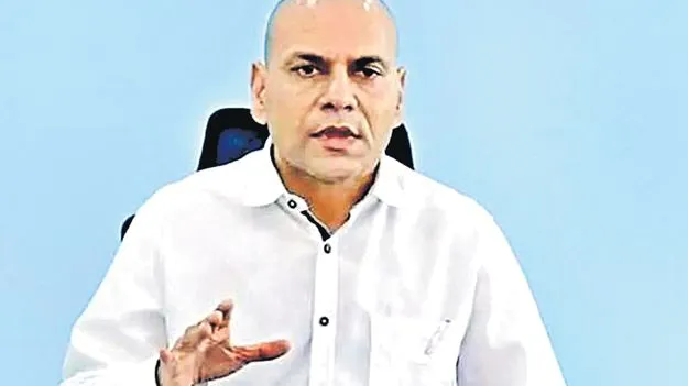 సింఘాల్‌ తప్పు చేశారు..!