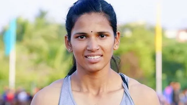 అథ్లెట్‌ జ్యోతికి ఇంటిస్థలం, ఉద్యోగం