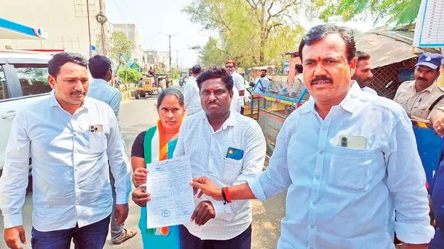 గద్వాలలో హైడ్రామా