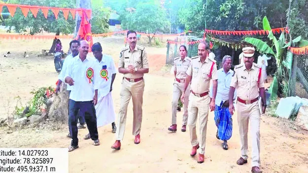 FESTIVALS: ఉత్సవాల బందోబస్తుపై పరిశీలన