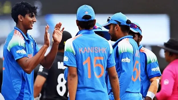 సూపర్‌ సిక్స్‌కు యువ భారత్‌