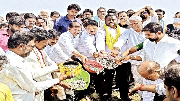 మత్స్యకారుల అభివృద్ధే ధ్యేయం