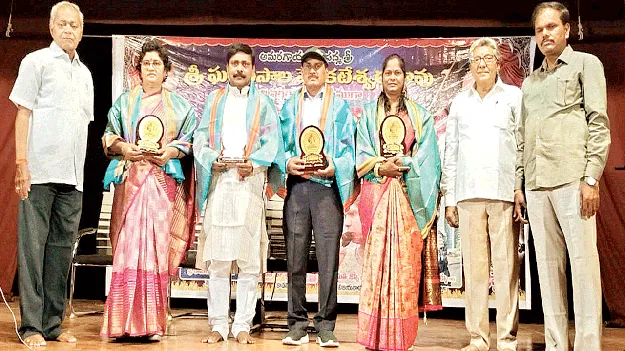 ఘంటసాల పాటలు మధురం