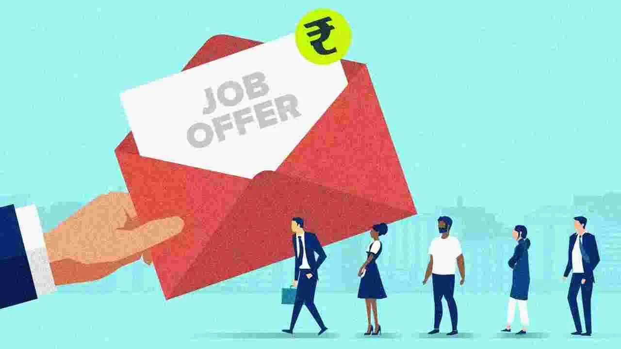 నియామకాలకు కొత్త కార్మిక చట్టాల దన్ను