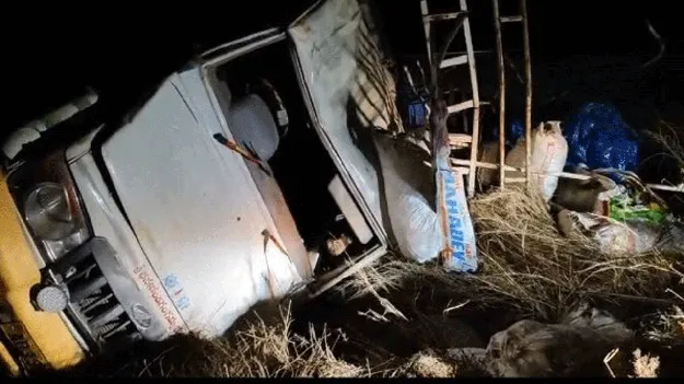 కూలి పనులకెళ్లి కానరాని లోకానికి..