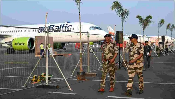 విమానాల వైభవం.. వింగ్స్ ఇండియా షో సందడి