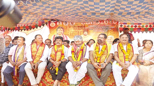 స్వామీ.. వైసీపీకి బుద్ధి ప్రసాదించు