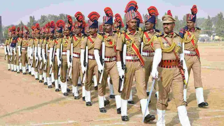  గణతంత్ర దినోత్సవం సందర్భంగా సికింద్రాబాద్‌లో పోలీసుల తనిఖీలు.. రిహార్సల్స్