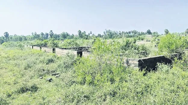 ఇళ్ల లబ్ధిదారులకే నిధులు 