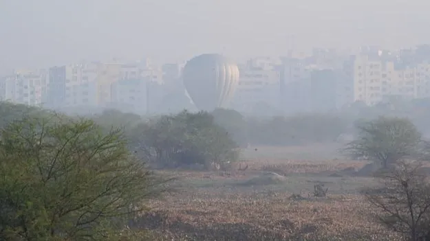 Hot Air Balloons Incident: హైదరాబాద్‌లో హాట్ ఎయిర్ బెలూన్ షోలో అపశృతి