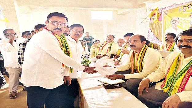 సమస్యల పరిష్కారానికే ప్రజా దర్బార్‌: కలిశెట్టి