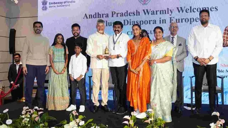 మీరంతా మా బ్రాండ్ అంబాసిడర్లు: మంత్రి లోకేశ్ 