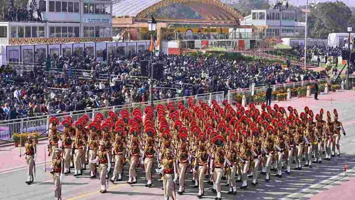 ఢిల్లీ కర్తవ్యపథ్‌లో వందేమాతరం థీమ్‌తో గణతంత్ర వేడుకలు