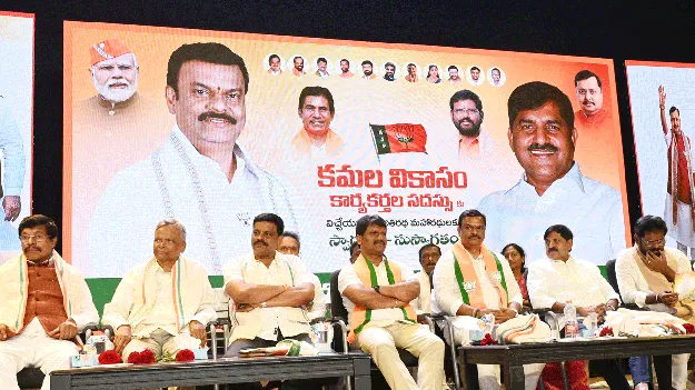 కష్టపడితేనే ప్రతిఫలం 