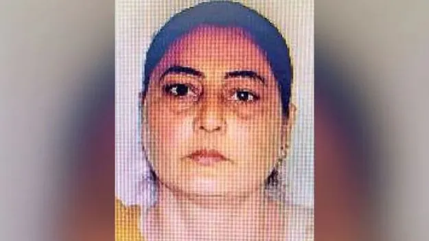 Indian Woman in Pak: పాక్‌లో చిక్కుకుపోయిన భారతీయ మహిళ! తిరిగొచ్చేస్తానంటూ వేడుకోలు