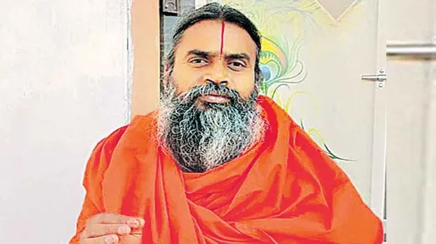 లవ్ జిహాద్ టైపులో.. లడ్డూ జిహాద్ జరిగిందేమో.. శ్రీనివాసానంద సరస్వతి సంచలన వ్యాఖ్యలు 