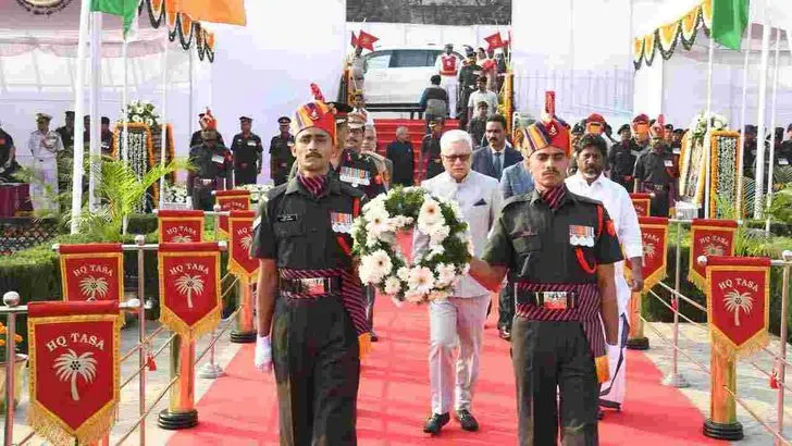 సికింద్రాబాద్ పరేడ్ గ్రౌండ్‌లో గణతంత్ర వేడుకలు.. హాజరైన గవర్నర్