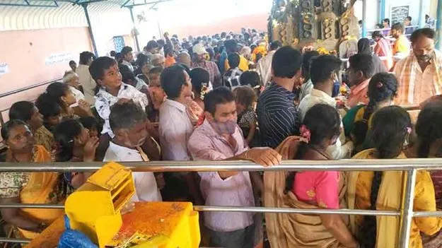 మాఘ పౌర్ణమి.. భక్తులతో కిక్కిరిసిన దేవాలయాలు 