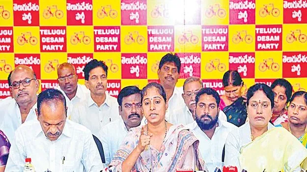 మీరు దుశ్శాసనులేమో... ఇక్కడ ద్రౌపదులెవరూ లేరు