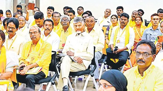 4వ సారి సీఎం అయినా... సామాన్య కార్యకర్తే!