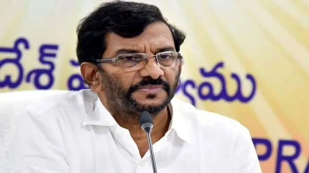 ల్యాండ్‌ టైటిలింగ్‌ అత్యంత దుర్మార్గమైన చట్టం