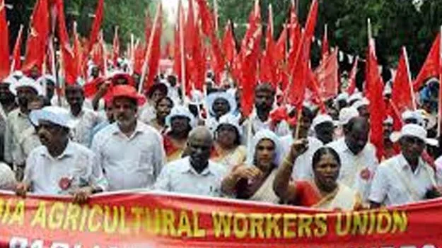 పాత ఉపాధి హామీ చట్టాన్ని పునరుద్ధరించాలి  