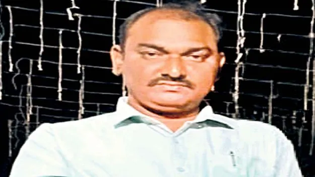 ప్రయాణికులను కాపాడి.. మృత్యు ఒడిలో ఒరిగి!