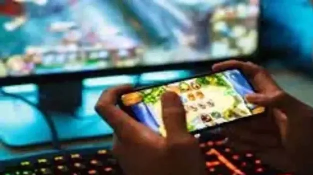 Central Government Bans: 242 బెట్టింగ్‌ వెబ్‌సైట్లపై కేంద్రం నిషేధం