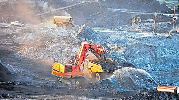 Naini Block Tender Controversy: నచ్చినోళ్లకే..  నైనీ బ్లాక్‌