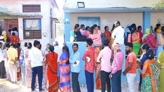 పంచాయతీ ఎన్నికల తొలి ప్రక్రియ ప్రారంభం