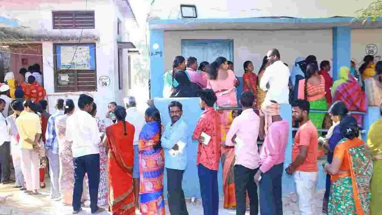 పంచాయతీ ఎన్నికల తొలి ప్రక్రియ ప్రారంభం