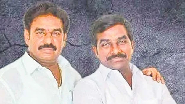 Macharla Police: మరోమారు పోలీసు కస్టడీకి పిన్నెల్లి సోదరులు