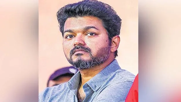 నేను కింగ్‌ నే... కింగ్‌ మేకర్‌ని కాదు: విజయ్‌