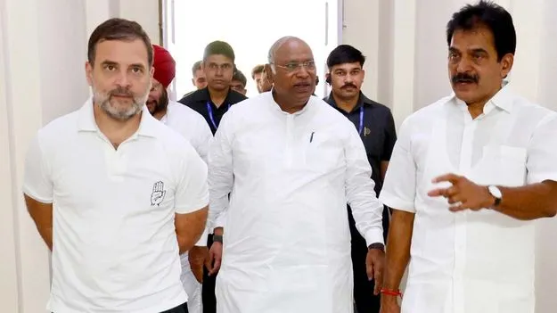 అనంతగిరిలో డీసీసీ అధ్యక్షుల శిక్షణా శిబిరం