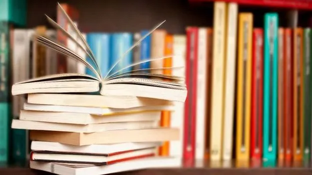 పాఠ్య పుస్తకాల్లో మార్పులు..!