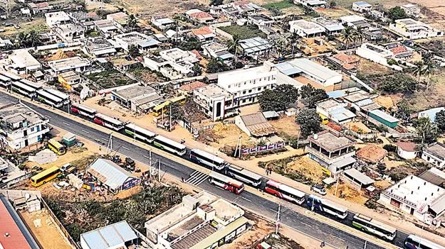 ట్రాఫిక్‌లో నరకయాతన! 