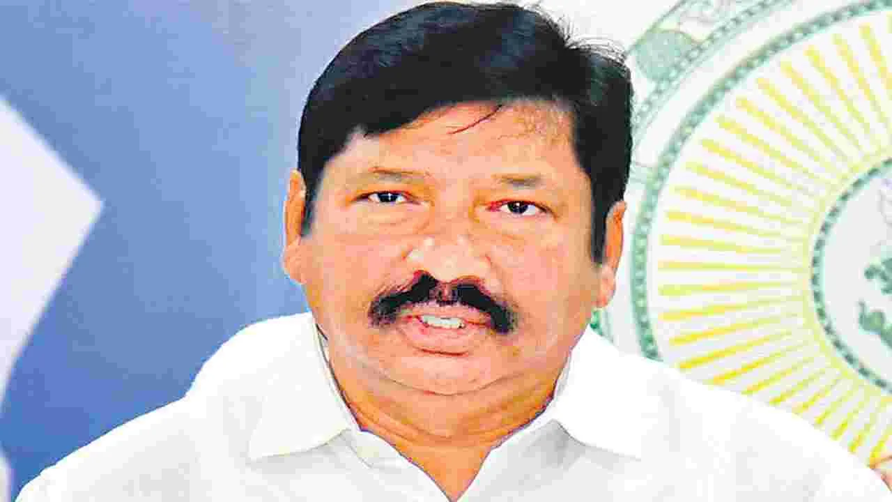 రూల్స్‌ ఉల్లంఘన.. ప్రజలకు అసౌకర్యం