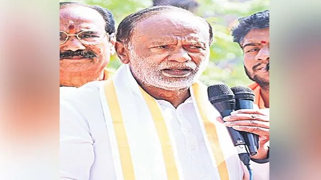 షేర్వానీ వేసుకో.. రూబీ టోపీ పెట్టుకో