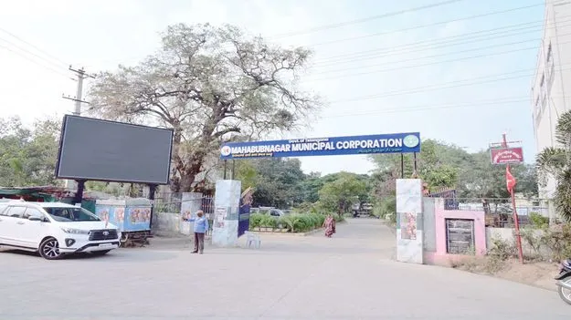 ఆశావహుల పైరవీలు