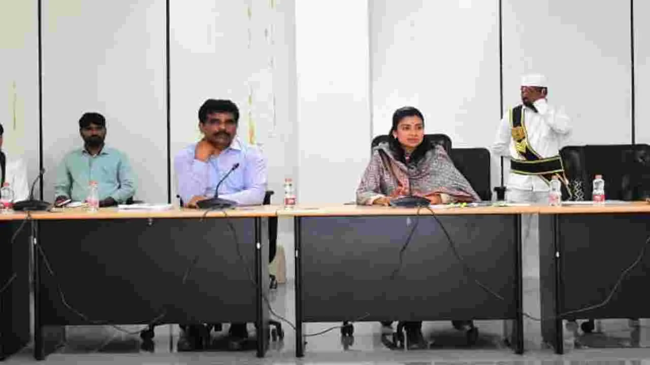 మైక్రో అబ్జర్వర్‌ల పాత్ర కీలకం