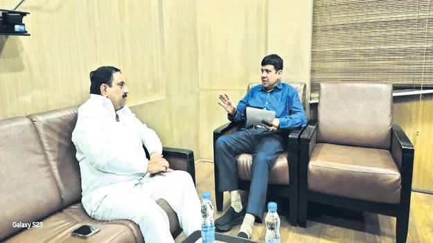 ఆలయ అభివృద్ధికి సహకరించండి